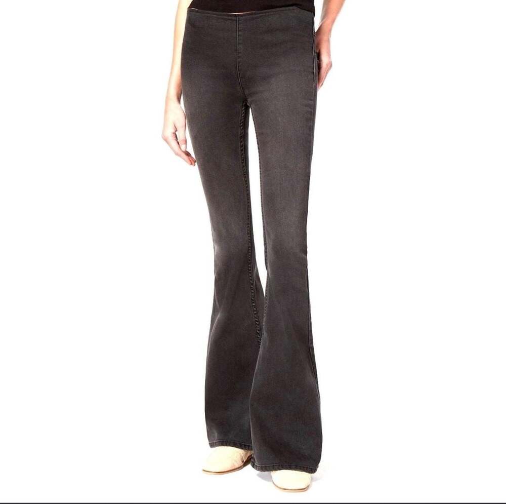 We The Free by Free People Penny Zip Boho Flare Jeans in Washed Black Grey 26
